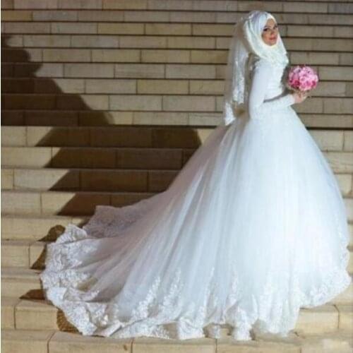Bride Long Sleeve White Tulle Wedding Dresses High Neck Appliques Lace Arabic Islamic Winter Puffy Bridal Gowns Robe de Mariage