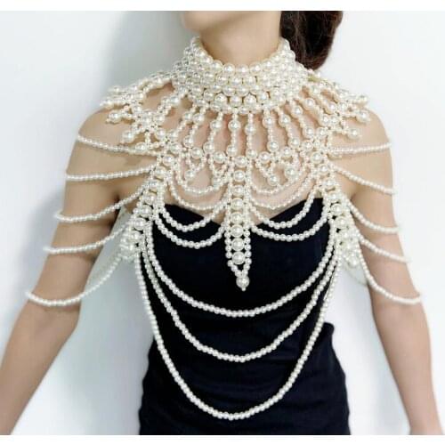 Nightclub Exaggerated Pearl Necklace