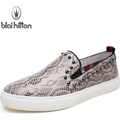 2016 Korean Casual Shoes Genuine Leather Le Fuxie Male Shoe Summer Exceed Soft Skate Shoe Rivet Dawdler Shoe Fashion Shoes