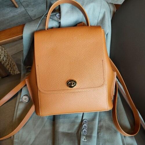 New 2021 High Quality Soft Genuine Leather Women Backpack Gril School Bags Casual Female Rucksack Travel Outdoor Ladies Knapsack