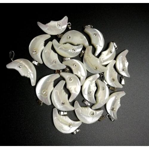 Wholesale natural pendant abalone shell pendant moon pendant lively Hippocampus pendants