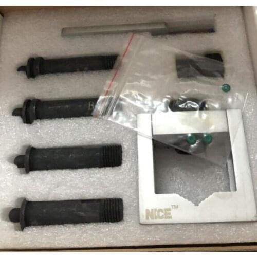 Common rail injector gripper X 1 set