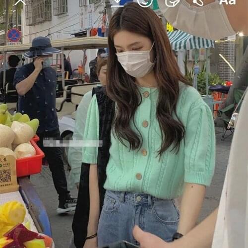 Woman Sweaters Pullover 2021 Spring and Autumn Knitted Cardigan Womens Short Striped Short Sleeve Top Femme Chandails