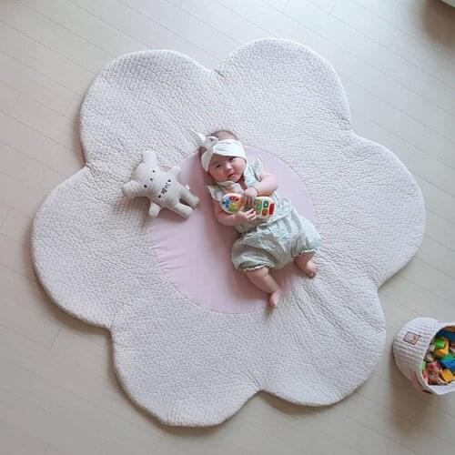 Flower Shape Carpet Absorbent Non-slip Baby Play Mats Soft Floor Cushion Fluffy Area Rugs Warm Foot Pads