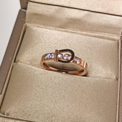 YUN RUO 316 L Titanium Steel Jewelry Belt Buckles Anniversary Ring Mosaic CZ Crystal Weeding Rose Gold Fashion Woman Never Fade