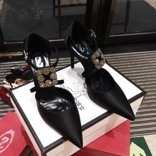 Summer new rhinestone satin shallow mouth pointed stiletto single shoes sexy party dress wild large size wild female sandals