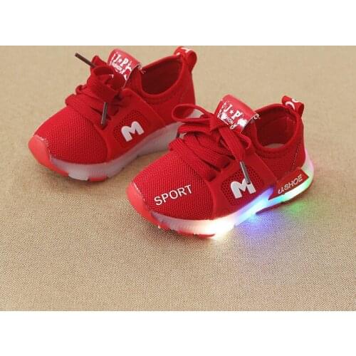 2021 New Children Luminous Shoes Boys Girls Sport Shoes Baby Flashing Led Lights Fashion Sneakers Toddlers Sports Shoes Sh19054