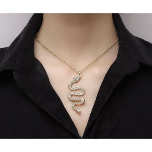 2021 New Fashion Women Pendant Necklaces Animal Snake Crystal Alloy Trendy Female Birthday Party Jewelry Gifts Free Shipping