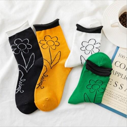 Womens Stockings Cartoon Florets Creative Fashion Personality Novelty Mens and Womens Socks Warm and Comfortable Cotton Socks