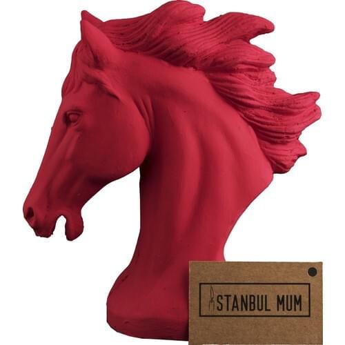 Istanbul Wax Horse Figured Big Bust Candle Red