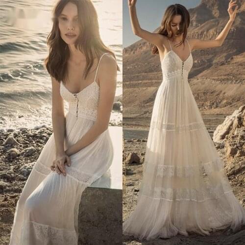 Boho Lace Wedding Dress 2021 Newest Deep V Neck Backless Robe Sexy Bridal Gown Spaghetti Straps Wedding Gown vestido de novia