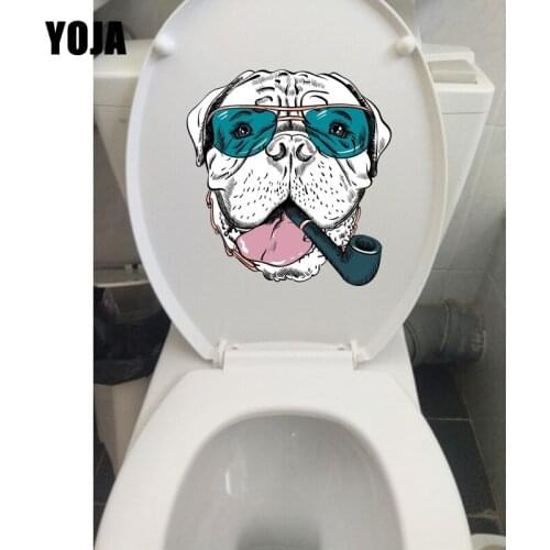 YOJA 20.8*21.9CM Smoking Dog Funny Cartoon Wall Decals Classic Toilet Sticker Home Decor T1-0287