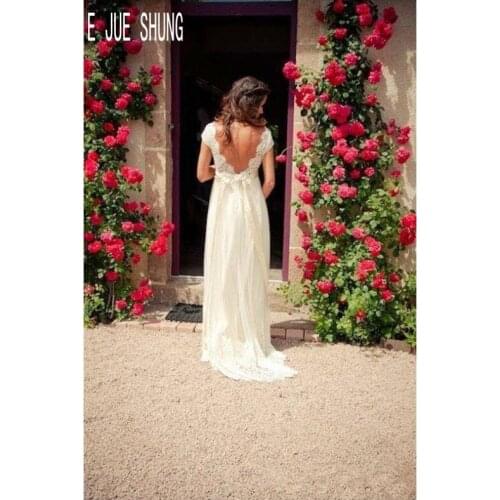 E JUE SHUNG Ivory V Neck Wedding Dresses Short Sleeves A-line Sexy Illusion Back Lace Wedding Gowns With Sashes robe de soiree