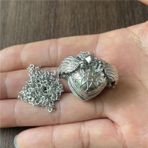 JunKang Heart-shaped frame can store memory photos, pendant necklace, sweet and romantic love token for couples