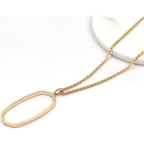 2020 New Arrival Classic Big Oval Pendant Necklace Howllow Out Big Oval Pendnat Necklace Women Fashion Jewelry Wholesale