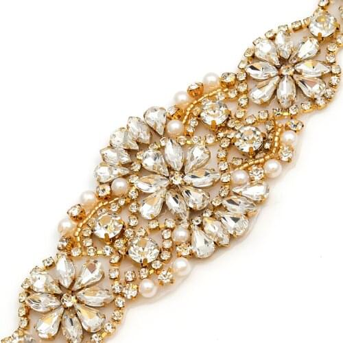 YANSTAR 30PCS Wedding Sash Hand Beaded Sewing Crystal Rhinestone Bridal Applique Iron On For Wedding Dresses Belt YS967