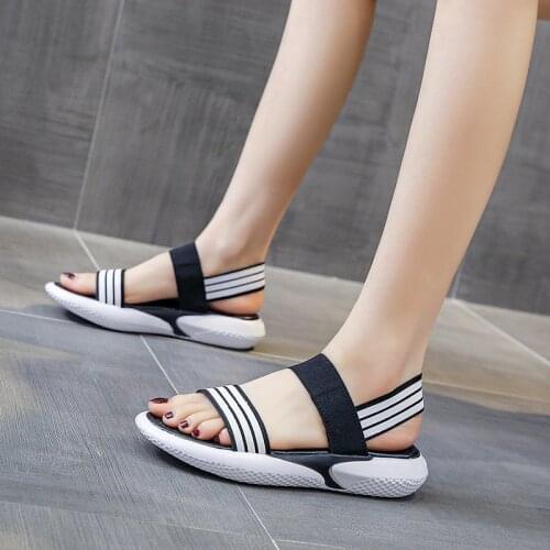 Fashion Breathable Womens Sandals Pink Elastic Band Platform Platform Womens Shoes New Style Flat Shoes 35-40