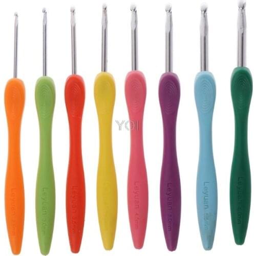 8Pcs Bearded Needle Crochet Hooks Set Ergonomic Soft-Grip Handle Sewing Knitting Knitwear Tools