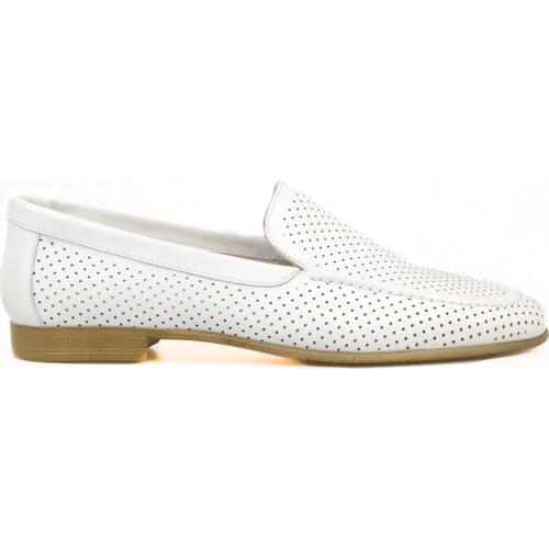 FootCourt Women's Loafers