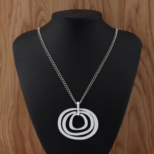 1Pieces Long Chain Necklace with Huge Statement Circles Pendant Boho Lagenlook 34"
