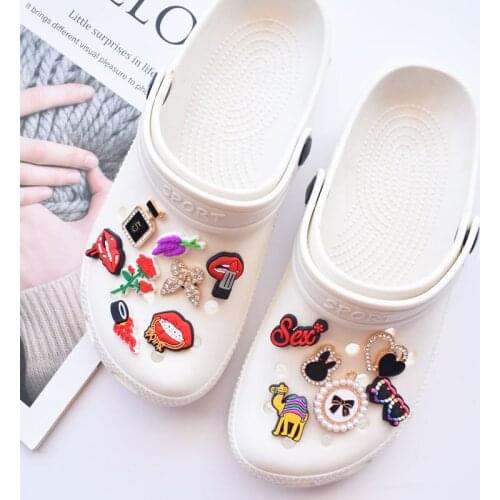 1pcs Red style Shoe Charms Accessories Sex Red lips Rose garden Shoe Decorations fit women croc Clog jibz Kid X-mas Party Gifts