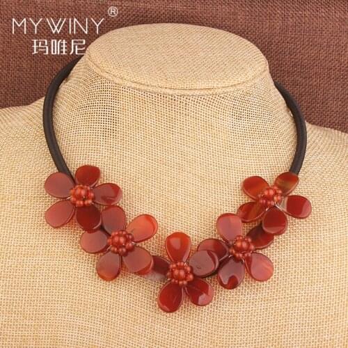 14 colors New high quality of nature stones of 5 flowers choker necklace,fashion crystal vintage necklace women ethnic necklace