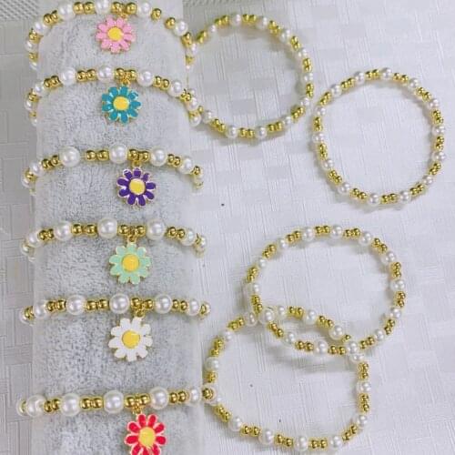 Linlidada Necklaces