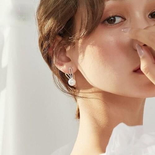 Flashing Diamond Rabbit Ears Pearl Earrings Exquisite Temperament Small and Versatile Stud Earrings for Women Piercing Jewelry