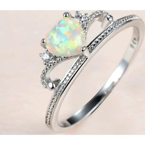 Cute Female White Heart Opal Ring Charm Silver Color Wedding Ring Classic Crystal Queen Crown Engagement Rings For Women
