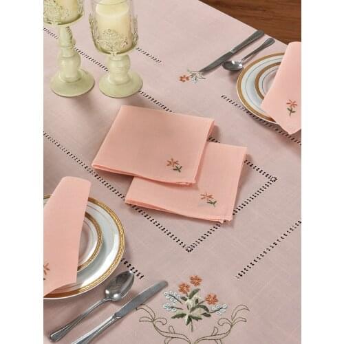 [Camellia Casa]Fabulous Light Coral Tablecloth, Hemstitched & Embroidered 100% by Hand, set with 8 Napkins,linen look, big size