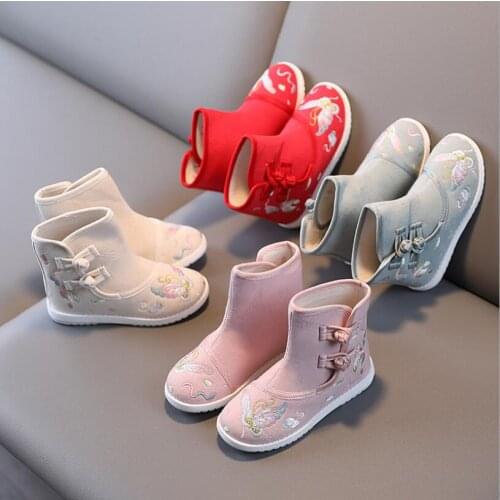 Child Chinese Style Hanfu Embroidered Shoes Girls Plus velvet Boots Old Beijing Folk Style Dance Shoes Short Fashion Boots
