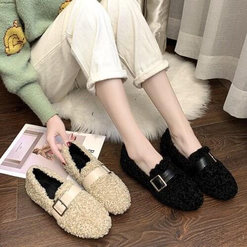 New Winter Thick Plush Fur Womens Flat Shoes Wild Peas Shoes Female Warm Comfortable Casual Cotton Shoes O6-02
