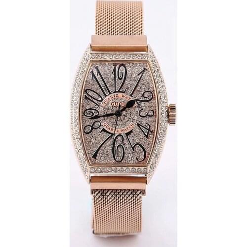 2019 Super Women Watches Women Rose Gold Quartz Dress Watches Rhinestone Barrel Casual Women Watches montre femme montre femme