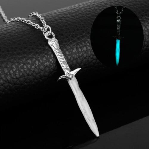 Bilbo Baggins Sting Sword Necklace Luminous Necklaces for Man Collier Pendants Glow in the Dark