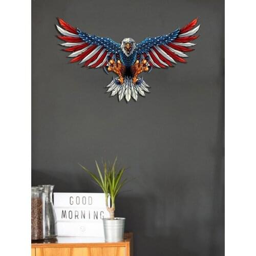 Metal Eagle Wall Hanging Art Patriotic Bald Eagle Ornament Flying Bird Pendant Elegant Decoration For Your Office Library Home