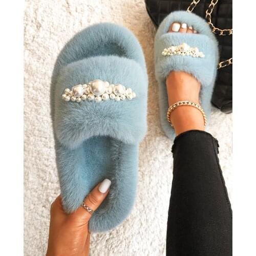 Fluffy Flip Flops Furry Fur Slides Designer Pearl Chain Plush House Slippers Women Cozy Open Toe Faux Fur Slippers Home Shoes