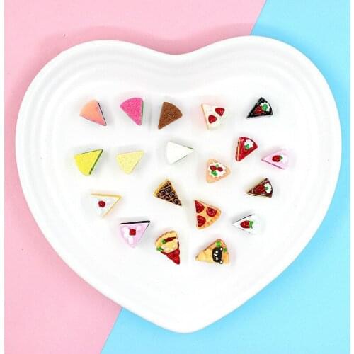 20Pcs Cute Cake Pretend Play Mini Food Doll Accessories DIY Embellishments Cabochon Decorative Craft Cabochon House Kawaii Toy