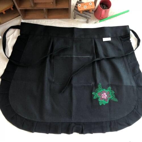 Pure black cotton sleeveless apron housework clean anti-fouling Korean version cute embroidery half-length apron