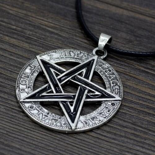 Youe shone BLACK Pentagram Pentacle STAR Pagan Druid Rune Norse Viking Pewter Pendant Necklace