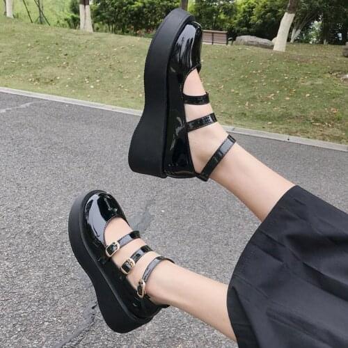 Lolita Shoes Cross-tied Double Buckle Ankle Strap Shoes Patent Leather Flat on Platform Shoes Women Thick Sole Casual Shoe 9133L