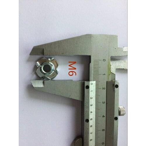 100pcs M6 4 Prong T Nuts Zinc Plated T Nut Blind Barrel Captive Nut Knock In Wood