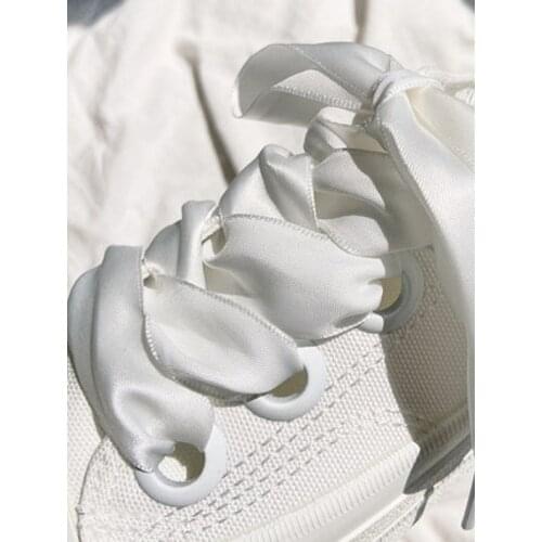 White canvas shoes women summer thin niche shoes ribbon white shoes Japanese all-match sneakers
