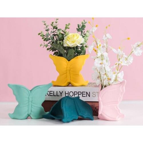 Creative Ceramic Color Butterfly Dried Flowers Vases Living Room Flower Arrangement Vase Ornament Home Decoration Accessories