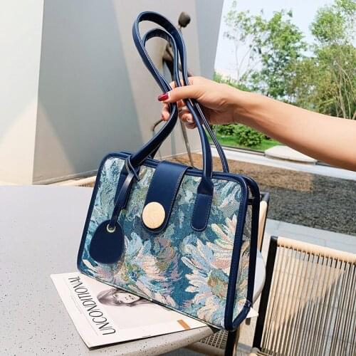 This Years Popular Small 2021 Fashion Womens Bag Summer Crossbody Bag Shoulder Underarm Small Square Bag Hand Tote