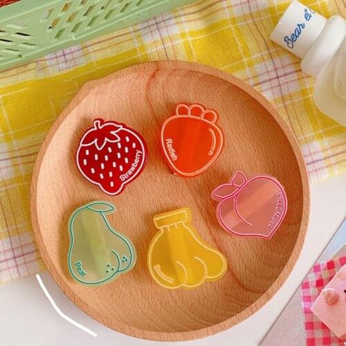 2 pcs Girl Fruit Strawberry Banana Pear Peach Carrot Hair Clips Women Hair Pins Duckbill Clip Hair Barrette Accessories