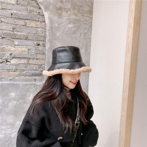 New Fashion 2021 Winter Black Pu Leather Bucket Hat Women Faux Fur Bob Chapeau Hip Hop Fishing Hat Fisherman Cap Gorras