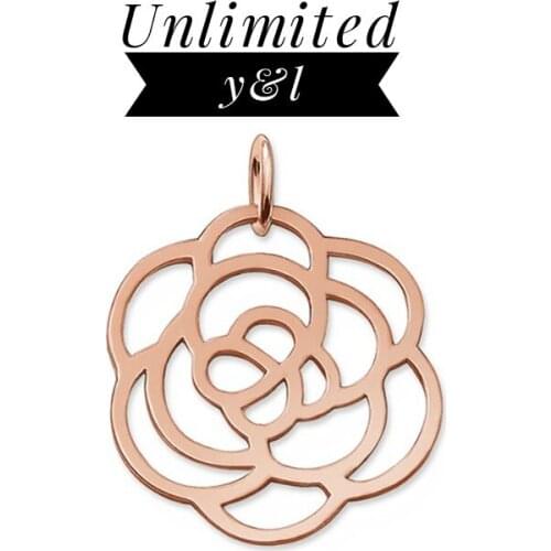 Plant Rose Flower Disc Pendants Ornament Hollow Out Rose Gold Fashion Jewelry Accessories for Women Fit Link Chain Necklaces