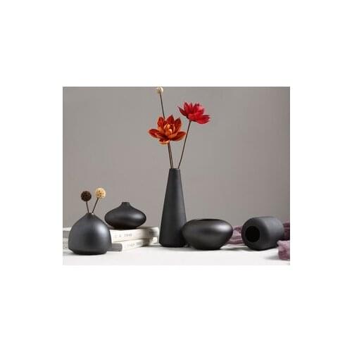 Simple Retro Vase Inserted Dry Flower black Ceramic Flower Living Room Porch TV Cabinet Home Decoration Creative Decoration