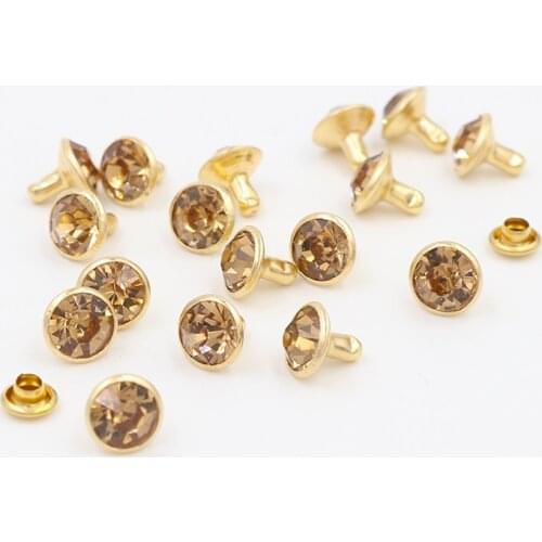 100Sets 8mm LT.Colorado Topaz Crystal Rhinestone Rivets Golden Metal Base Studs For Clothing Bag Leathercraft Rivet
