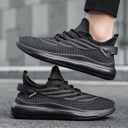 New Men Sneakers Spring Summer Knit Casual Sport Shoes Black Running Vulcanized Shoes Cool Trainers